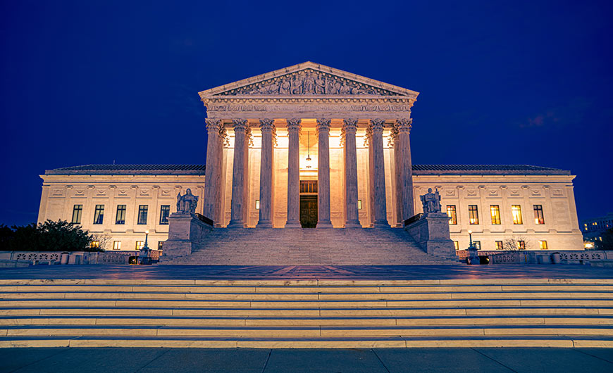 Photo of U.S. Supreme Court at night